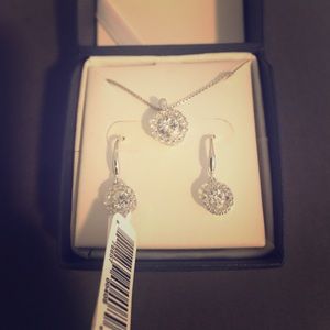 Necklace and earrings